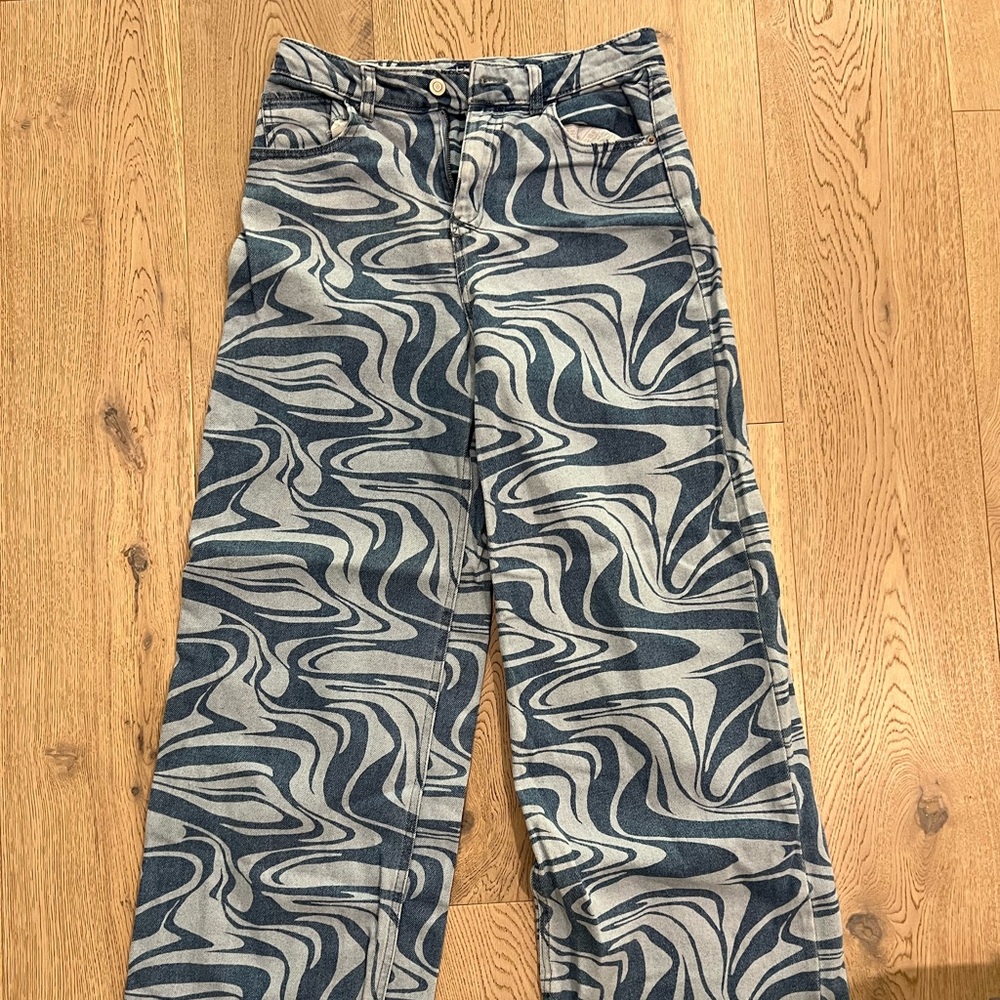 Wide leg jeans
